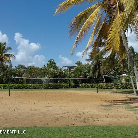 Loiza Upscale Condo At Aquatika Beach & Vacation Villas מראה חיצוני תמונה