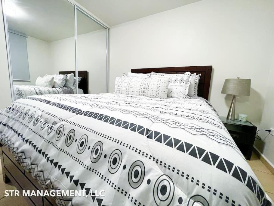 Loiza Upscale Condo At Aquatika Beach & Vacation Villas מראה חיצוני תמונה